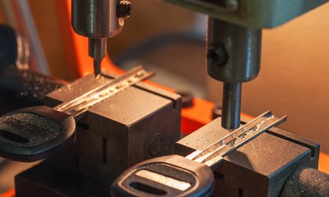 Mobile-key-cutting-services